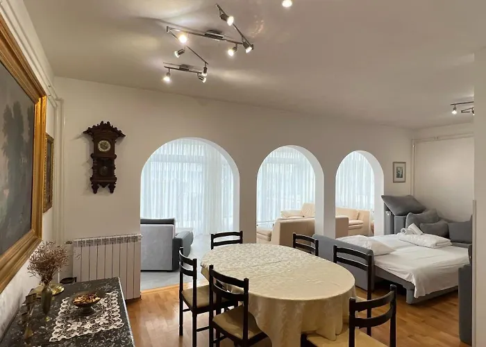 Elegant Apartments Bop