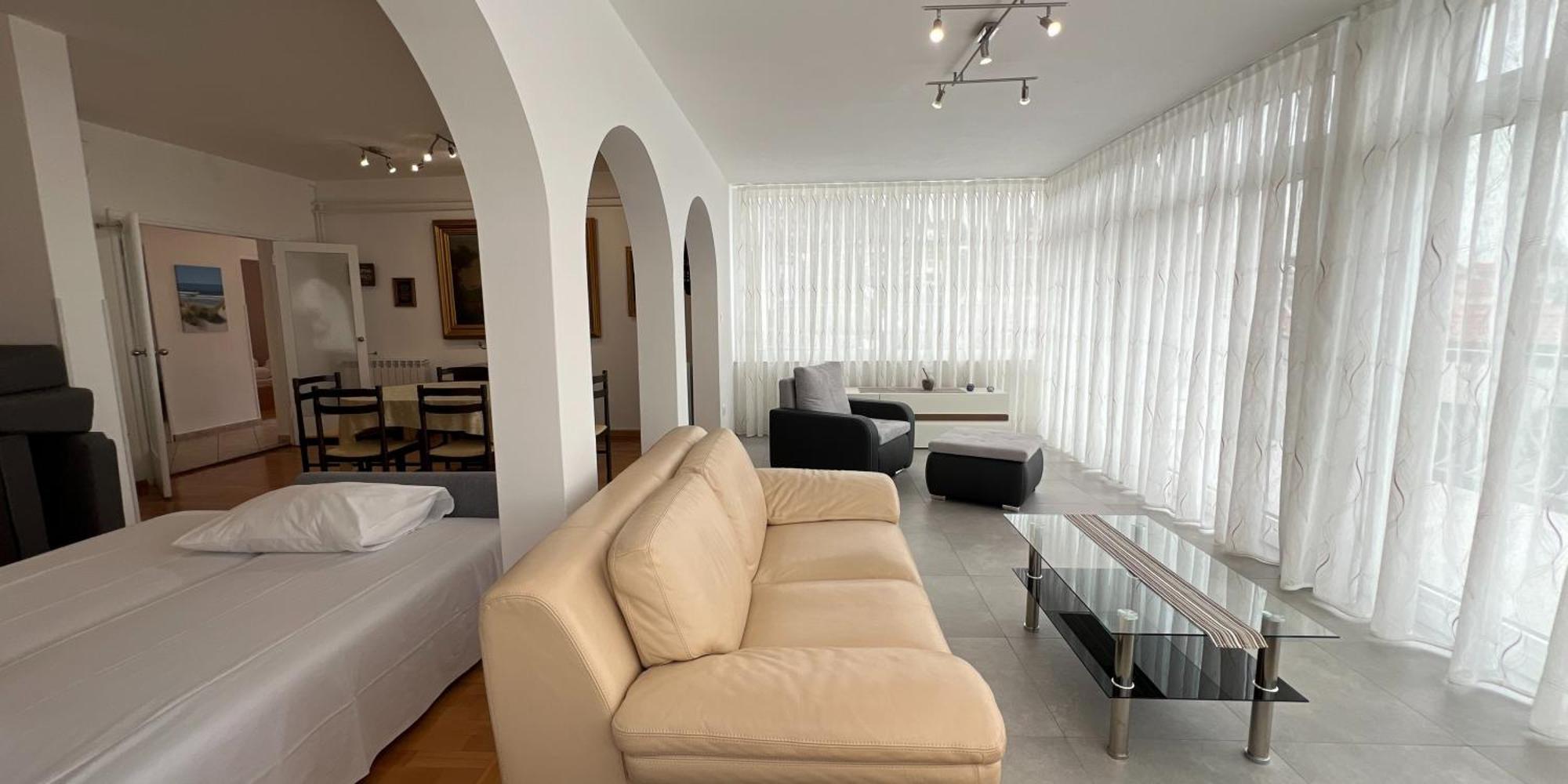 Elegant Bop Apartman *